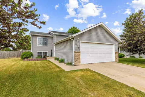 Exterior - 3915 34th St S, Fargo, ND 58104 photo 2 of 9