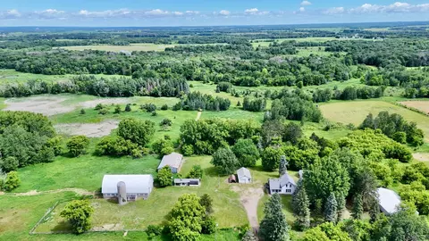 17392 Hawthorn Rd, Little Falls, MN 56345