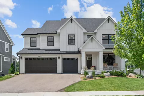 5054 Boulder Ln, Chaska, MN 55318