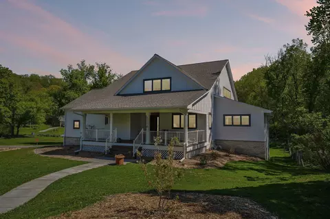 1316 3rd St, Mendota, MN 55150