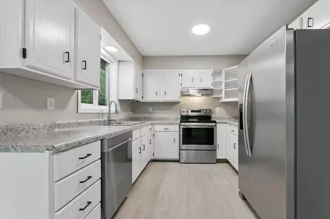 Kitchen - 845 3rd St N, Dassel, MN 55325 photo 2 of 4