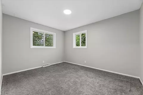 Bedroom - 845 3rd St N, Dassel, MN 55325 photo 2 of 3