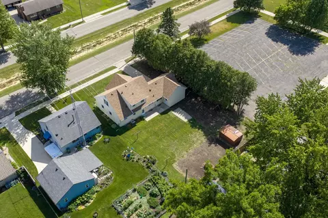 View/Area - 2011 6th Ave SE, Austin, MN 55912 photo 1 of 5