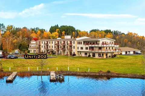 9900 Hudson Blvd #202, Duluth, MN 55808