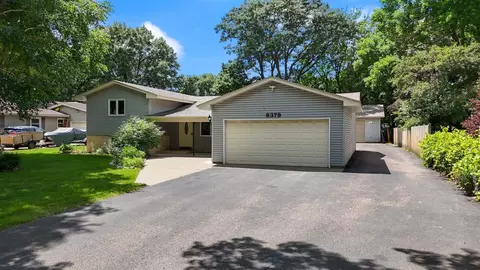 8378 Groveland Rd, Mounds View, MN 55112
