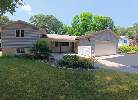 8378 Groveland Rd, Mounds View, MN 55112