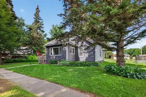 125 2nd Ave NW, Elgin, MN 55932