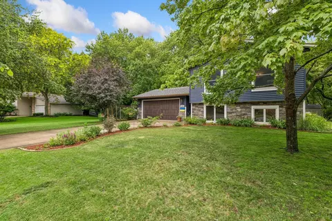 220 Edgewood Ave, Stillwater, MN 55082