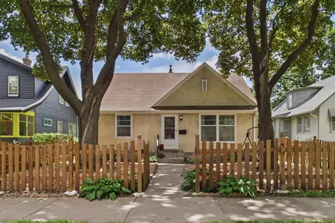 776 Como Ave, Saint Paul, MN 55103