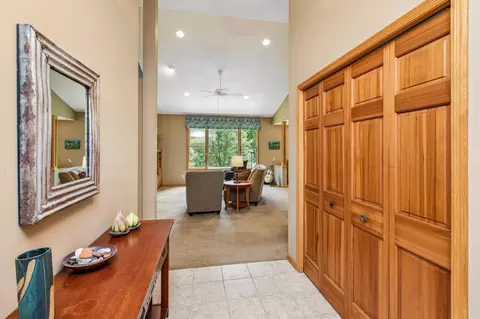 1105 Lupine Dr, Northfield, MN 55057