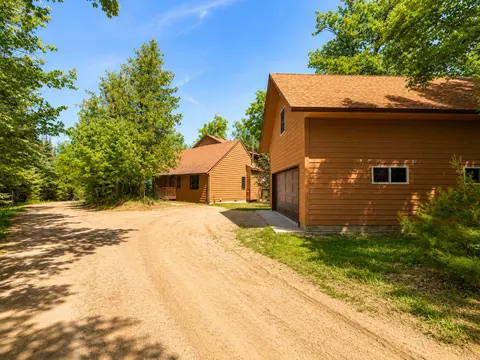 Exterior - 50573 Evergreenpoint Rd, Bigfork, MN 56628 photo 1 of 5