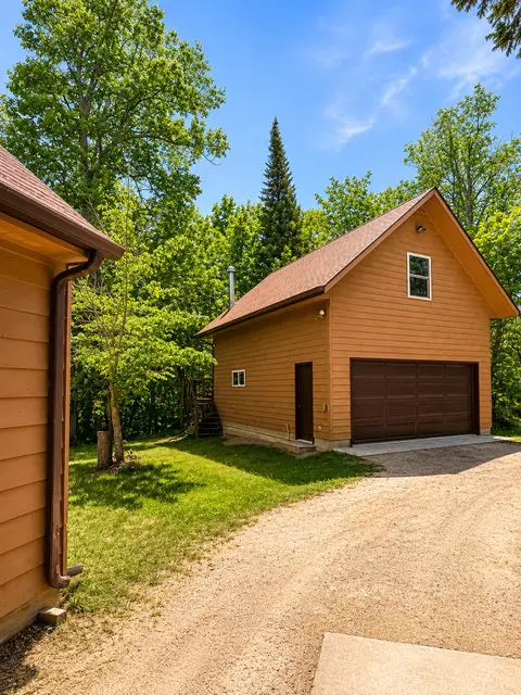 Exterior - 50573 Evergreenpoint Rd, Bigfork, MN 56628 photo 2 of 5