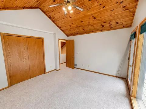 Bedroom - 50573 Evergreenpoint Rd, Bigfork, MN 56628 photo 3 of 6