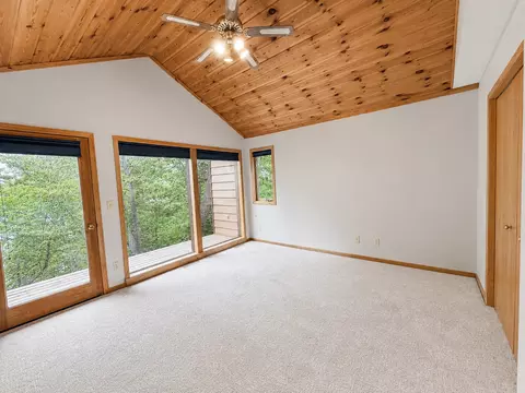 Bedroom - 50573 Evergreenpoint Rd, Bigfork, MN 56628 photo 4 of 6