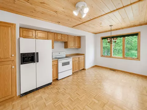 Kitchen - 50573 Evergreenpoint Rd, Bigfork, MN 56628 photo 4 of 5