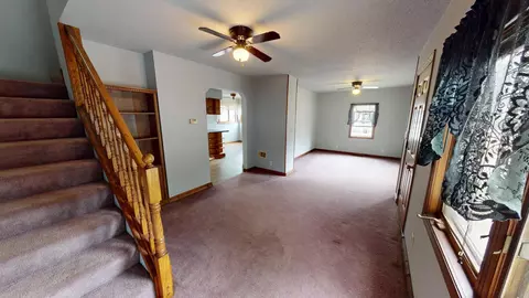 Living - 119 Morningside Rd, Albert Lea, MN 56007 photo 3 of 6