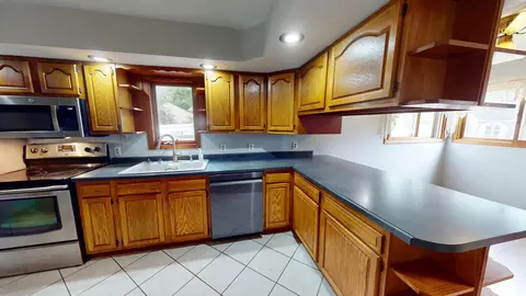 Kitchen - 119 Morningside Rd, Albert Lea, MN 56007 photo 2 of 3