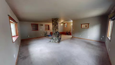 Living - 119 Morningside Rd, Albert Lea, MN 56007 photo 6 of 6