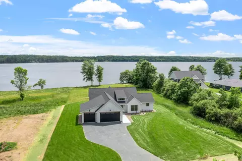1625 Lake Ave, Luck, WI 54853