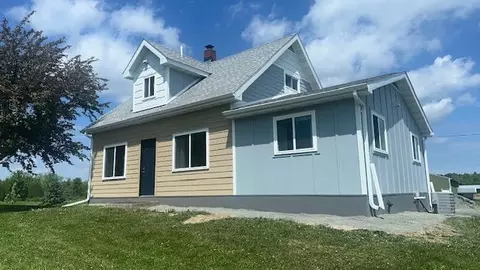 2589 Lindgren Rd NE, Bemidji, MN 56601