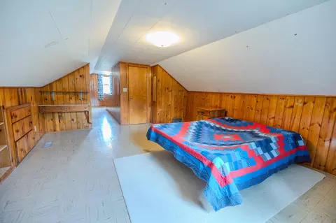 Bedroom - 1006 Poughkeepsie Ave, Morris, MN 56267 photo 8 of 8