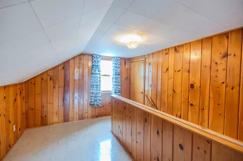 Entry Way - 1006 Poughkeepsie Ave, Morris, MN 56267 photo 7 of 7
