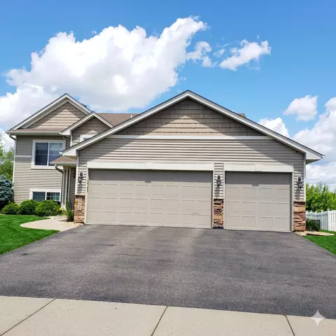 4585 196th St W, Farmington, MN 55024
