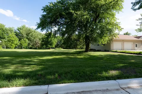 Exterior - 223 E Oak St, Tyler, MN 56178 photo 7 of 7