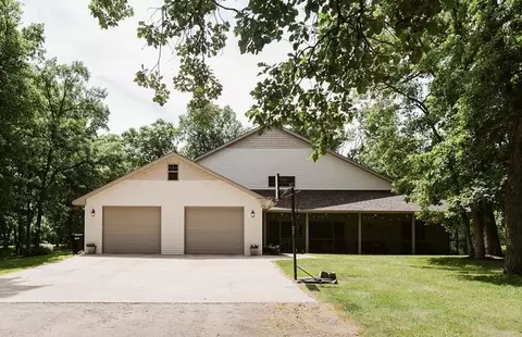 17137 Walk About Ln, Royalton, MN 56373