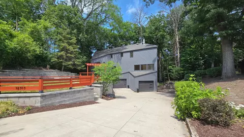 14717 Minnehaha Pl, Wayzata, MN 55391