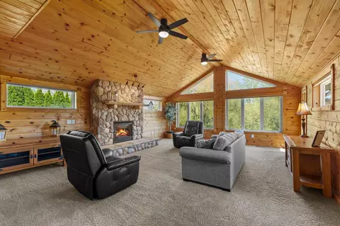 Living - 1839 Quebec St, Centerville, MN 55038 photo 1 of 6