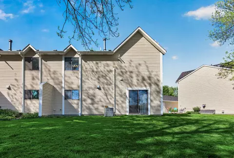 4505 Orchid Cir, Plymouth, MN 55446