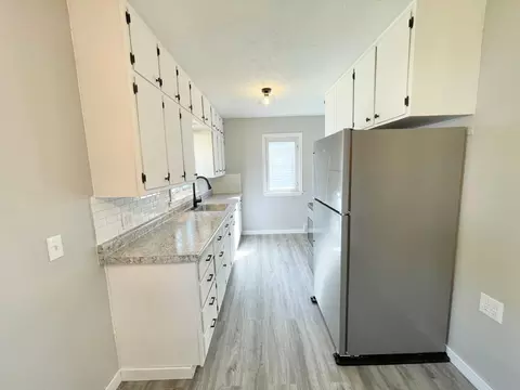 212 Cleveland Ave, Morgan, MN 56266