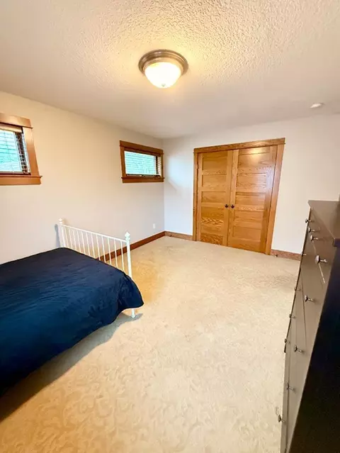 Bedroom - 1633 Dupre Rd, Centerville, MN 55038 photo 4 of 7