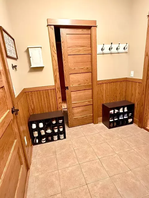 Entry Way - 1633 Dupre Rd, Centerville, MN 55038 photo 2 of 3