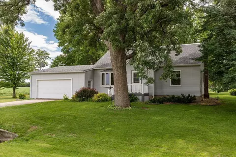 54769 270th St, Austin, MN 55912