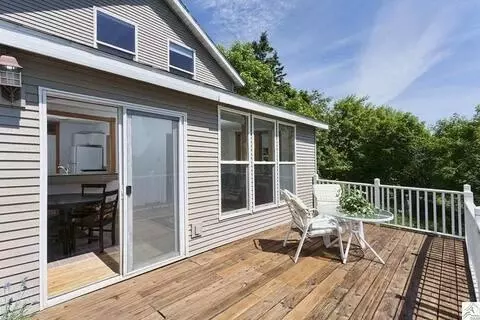 Exterior - 24 S Cascade St, Duluth, MN 55806 photo 3 of 4
