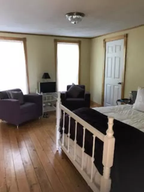 Bedroom - 24 S Cascade St, Duluth, MN 55806 photo 1 of 2