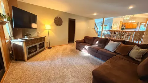 Living - 14350 Sandy Dr, Becker, MN 55308 photo 2 of 3