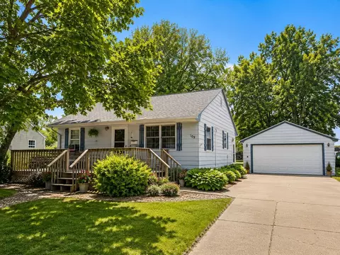 709 Mountain Lake Rd, Mountain Lake, MN 56159