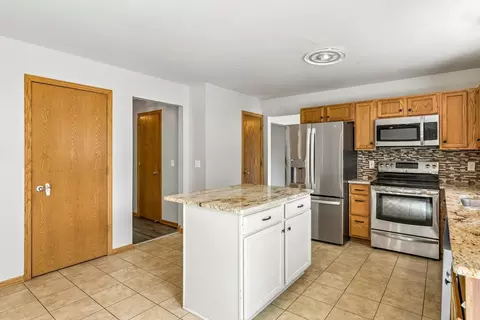 Kitchen - 4926 Rusten Rd, Eagan, MN 55122 photo 3 of 5