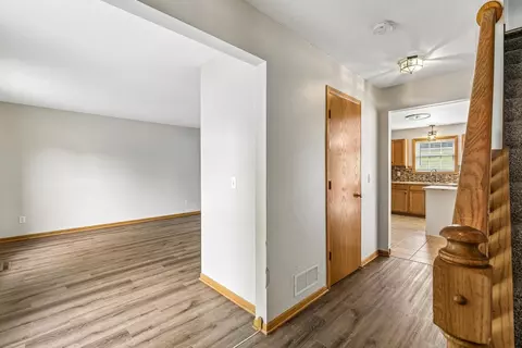 Entry Way - 4926 Rusten Rd, Eagan, MN 55122 photo 2 of 2