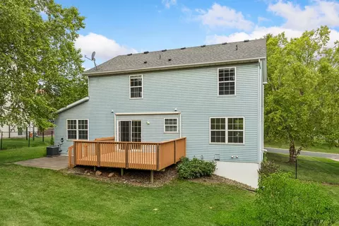 Exterior - 4926 Rusten Rd, Eagan, MN 55122 photo 6 of 8