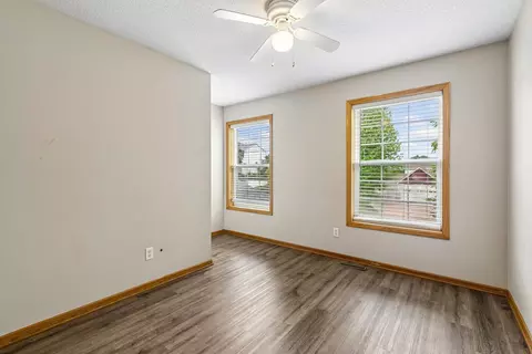 Bedroom - 4926 Rusten Rd, Eagan, MN 55122 photo 4 of 8