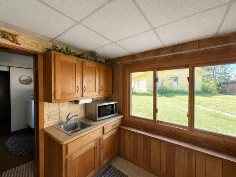 Kitchen - 1717 Pine Street Rd, Ely, MN 55731 photo 5 of 5