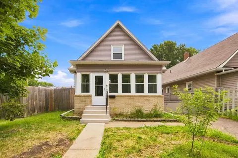 1004 Western Ave N, Saint Paul, MN 55117