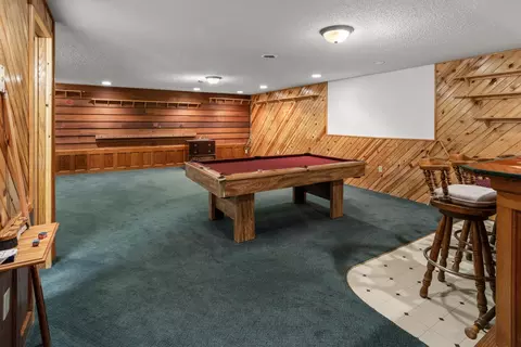 506 5th St, Wyndmere, ND 58081