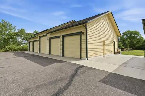 483 Prairie Ln, Hudson, WI 54016