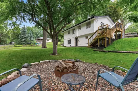 3249 Scott Ave N, Golden Valley, MN 55422