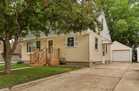 228 10 14 St SE, Rochester, MN 55904